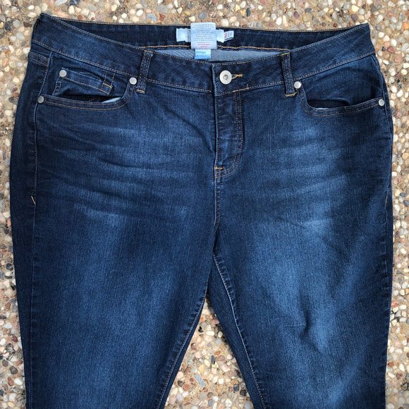 Torrid Denim Blue Skinny Jeans Dark Wash #1 Sz 16S - Picture 2 of 7